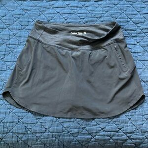 Outdoor Voices skort, black, size M, 3” inseam